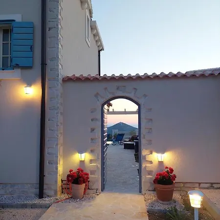 Mediterranea - Primosten Villa